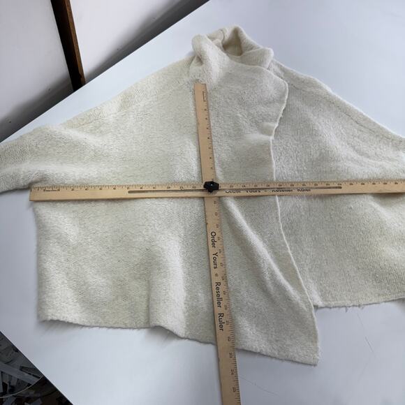 Free People Sweater Womens X Small‎ Small White Button Shawl Collar - Picture 6 of 8